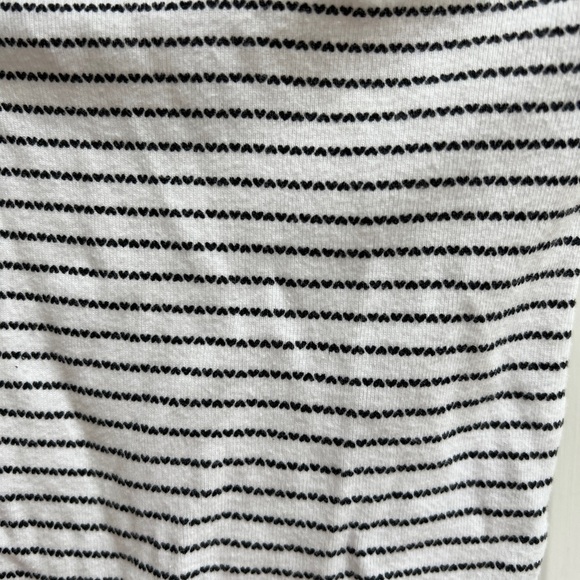 Simple Joys by Carter’s Newborn White and Black Heart Short Sleeve Girls Onesie - Picture 2 of 4